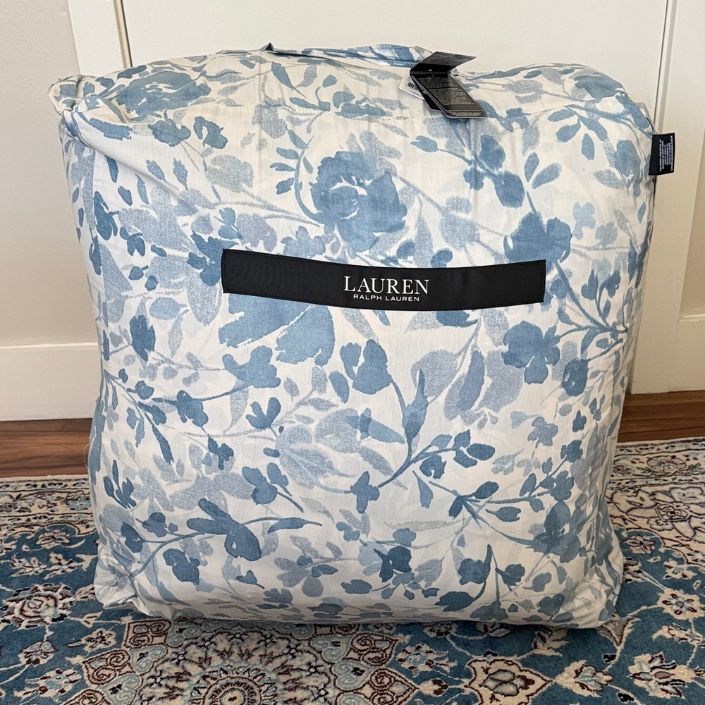 Lauren Ralph Lauren White and Blue Floral Comforter Set